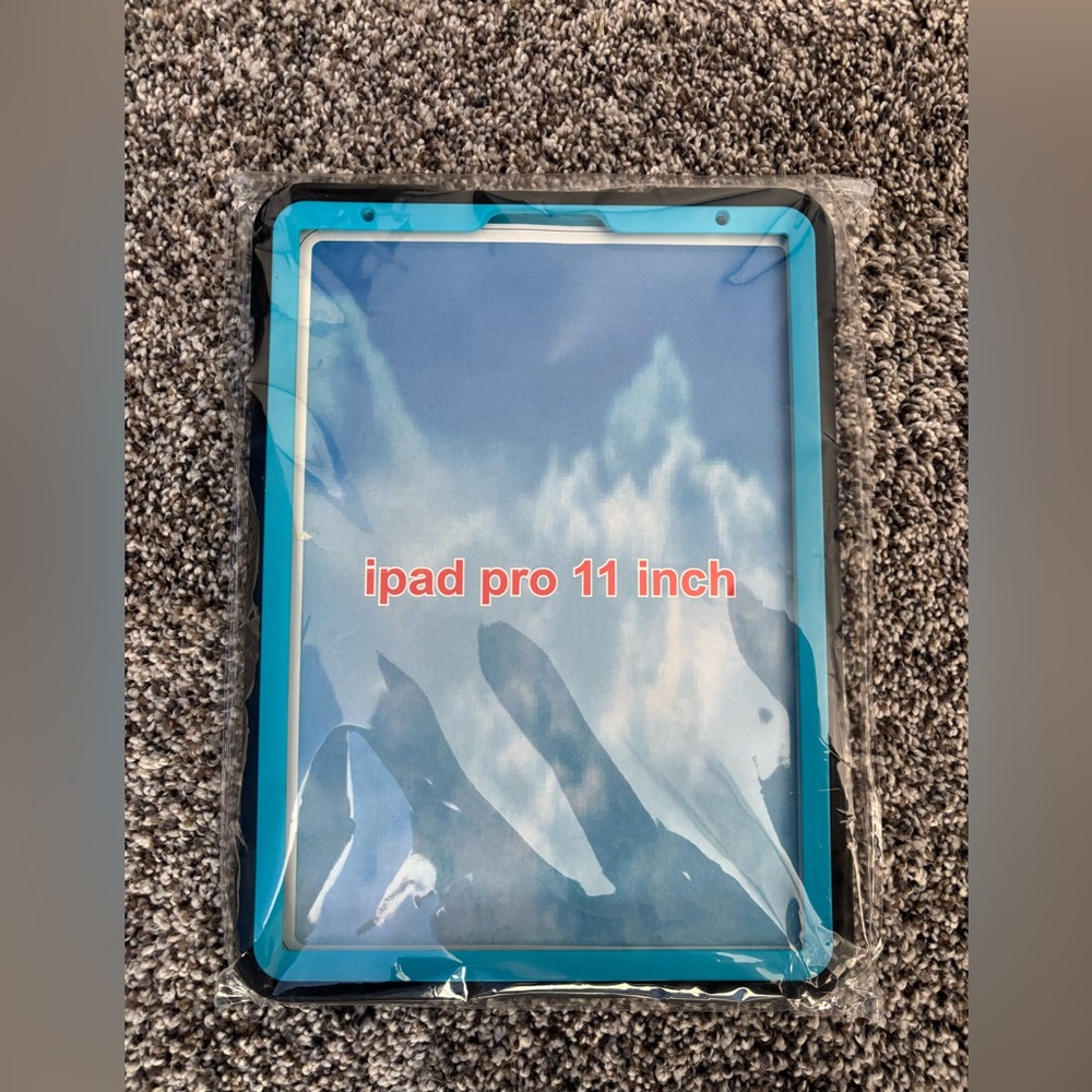 Black and Blue iPad Pro 11 Case